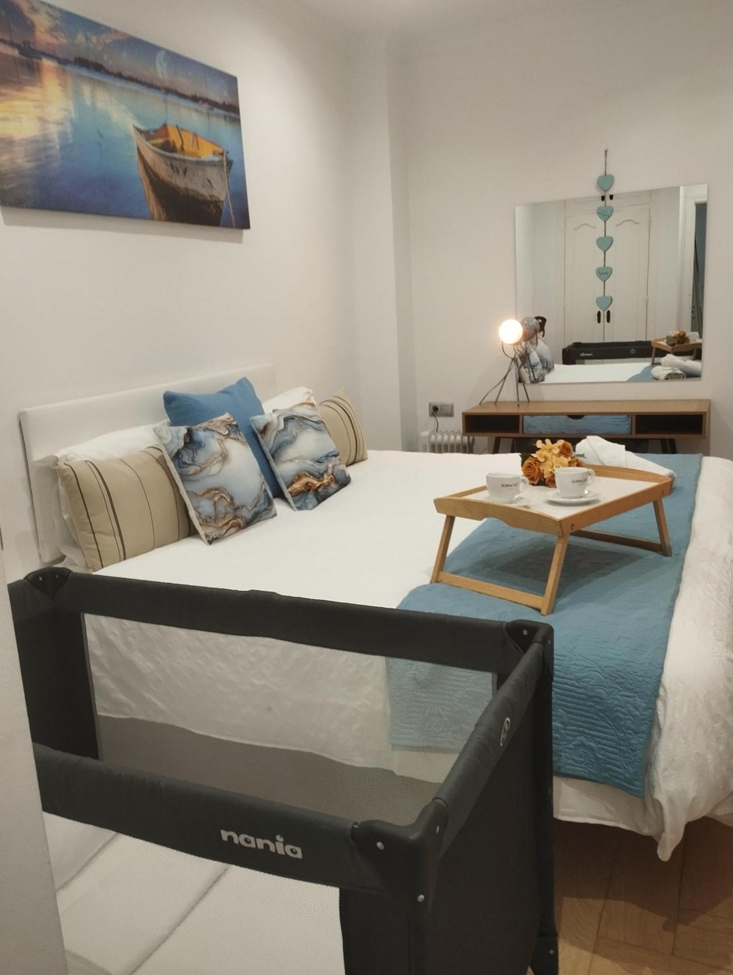 Port House, Paseo Maritimo,A Un Minuto Playa Appartement Fuengirola Buitenkant foto