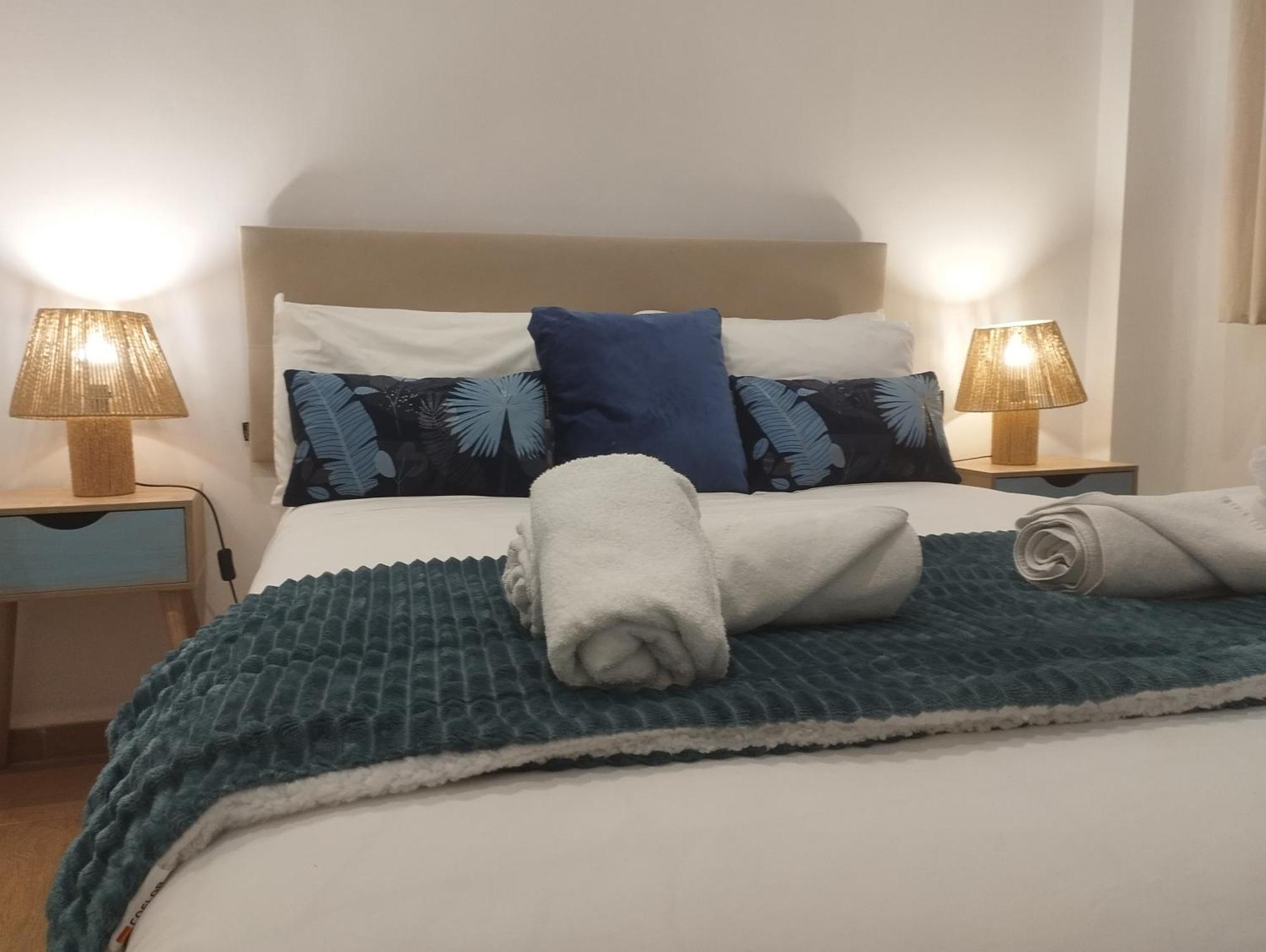 Port House, Paseo Maritimo,A Un Minuto Playa Appartement Fuengirola Buitenkant foto
